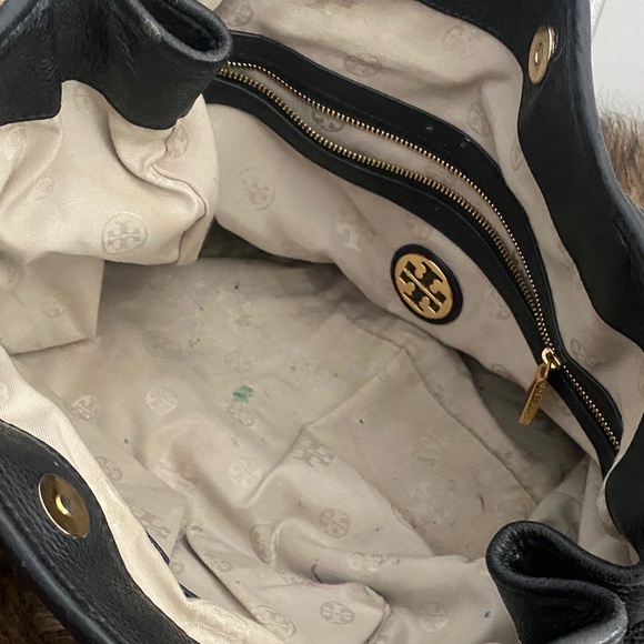 Tory Burch Black Tote with Gold Logo - Picture 6 of 6